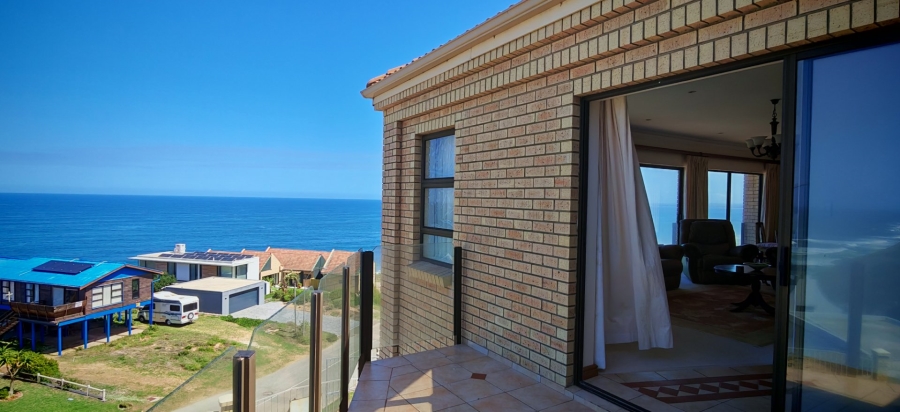 3 Bedroom Property for Sale in Dana Bay Western Cape